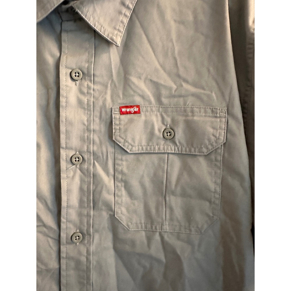Wrangler Mens Relaxed Stretch Short Sleeve Shirt Gray Sunglass Cleaner XL NWOT - Picture 2 of 10